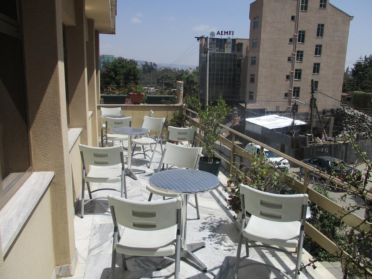 Damu Hotel Addis Ababa Exterior photo